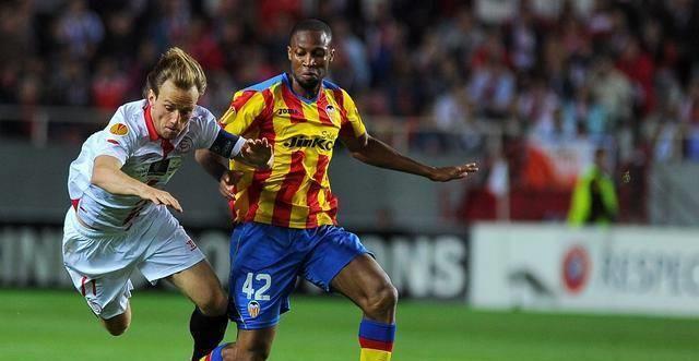 格拉纳达主场战胜巴伦西亚，赢得三分